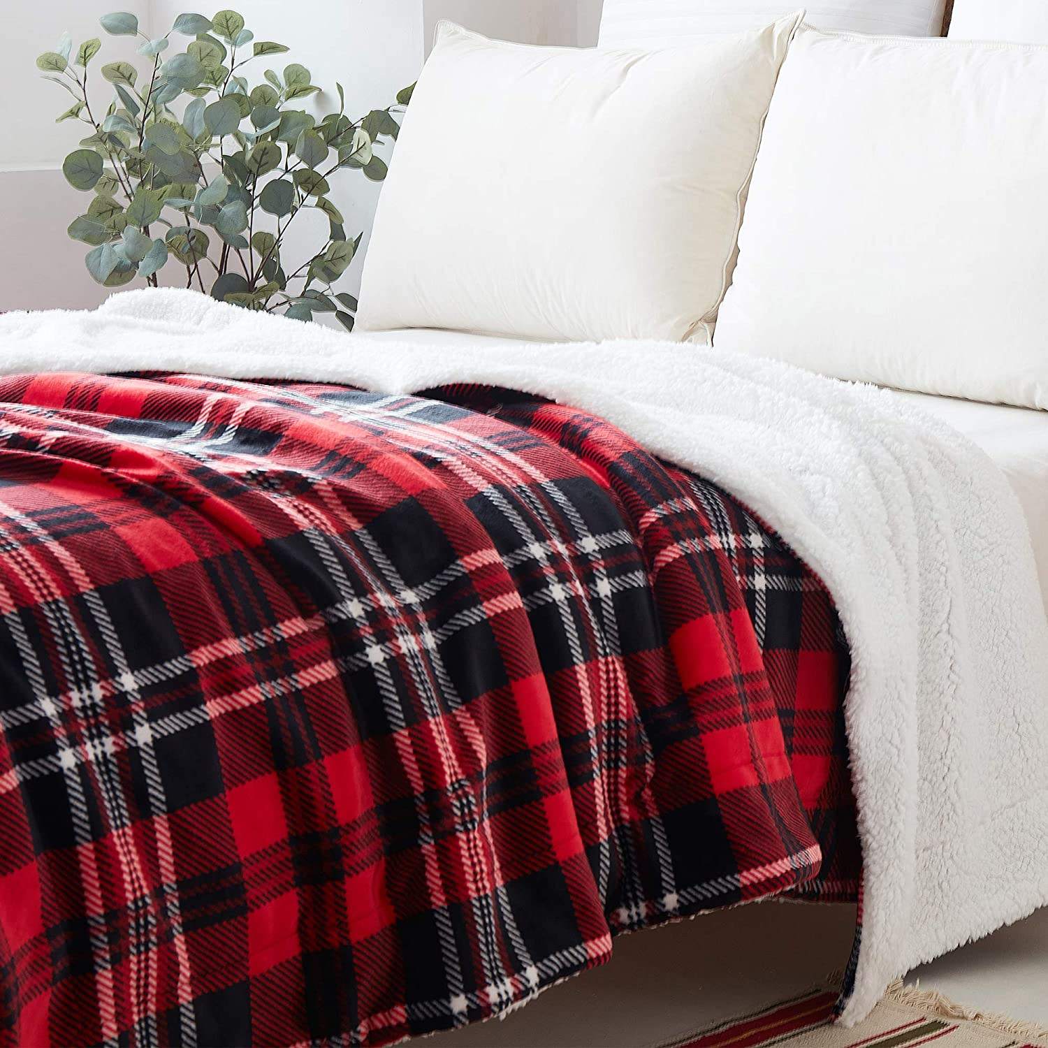 DIY Warm and Cozy Down Comforter: Creating Your Own Custom-Made Fuzzy Blanket