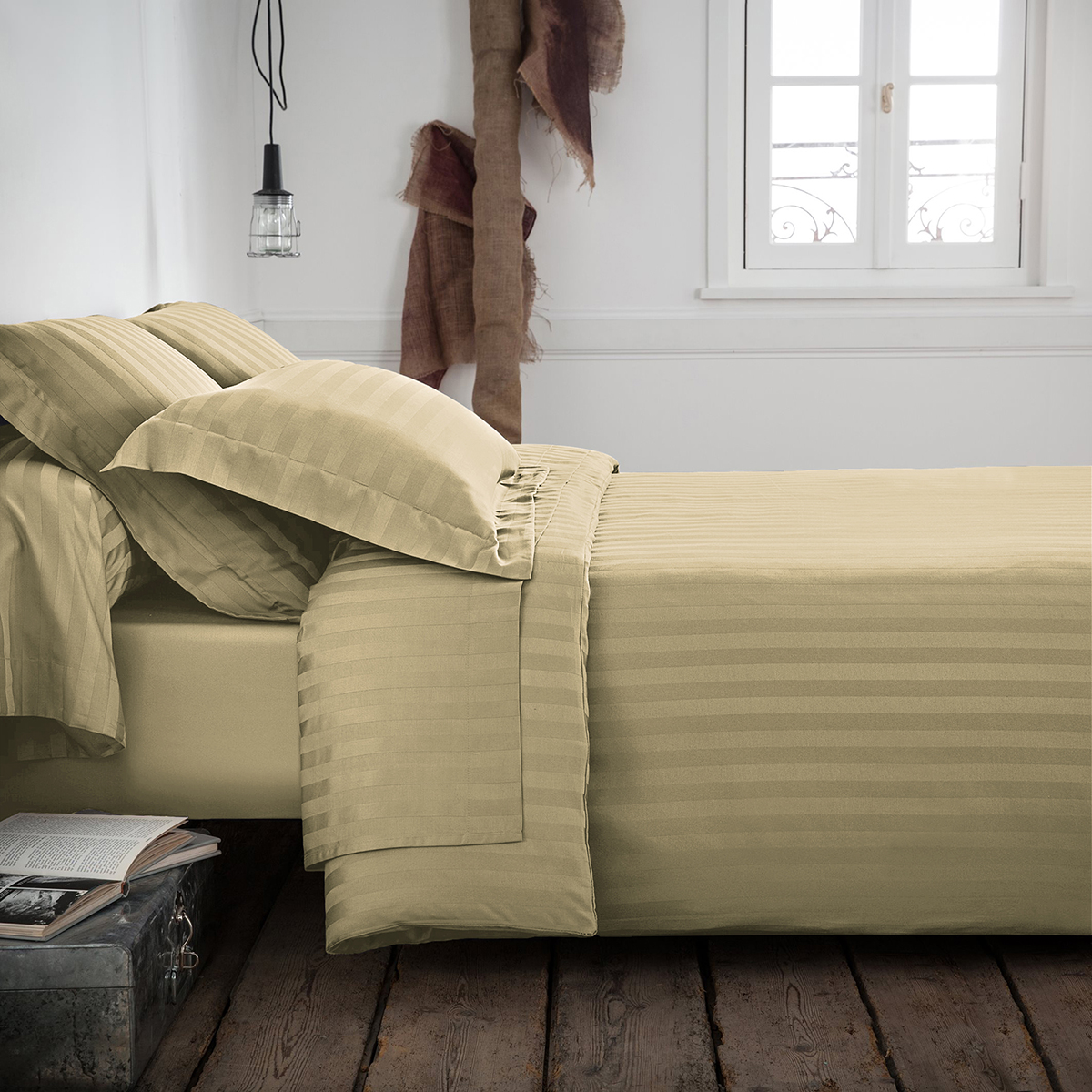 Pizhou Feather Comforters: Warmth and Comfort for Your Bed