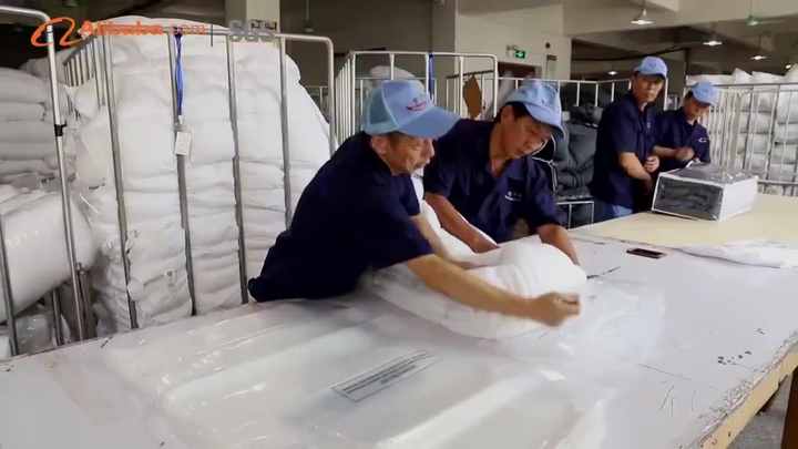 营口加工羽绒被厂， The Art of Crafting Quality Down Comforters