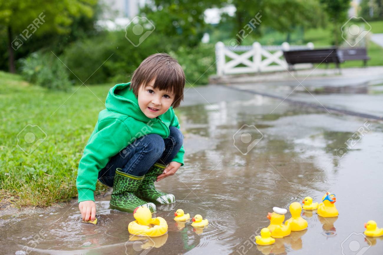 Title: The Benefits and Drawbacks of Providing a Duck Down Quilt for a Little Boy