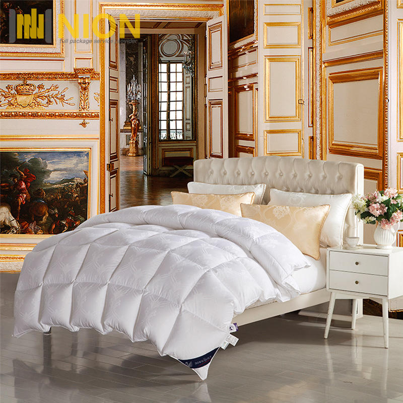 Hotel Export Duck Feather Blankets: A Quality and Luxury Item for Your Hotel