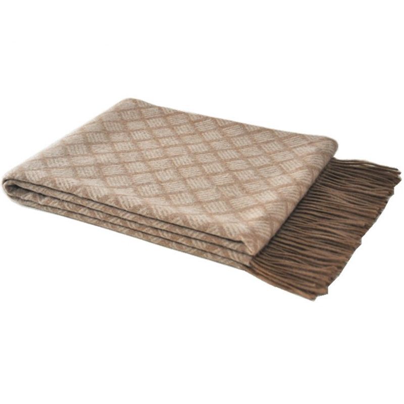 Title: The Quality of Xiaoshan Xintang Duck Feather Blankets