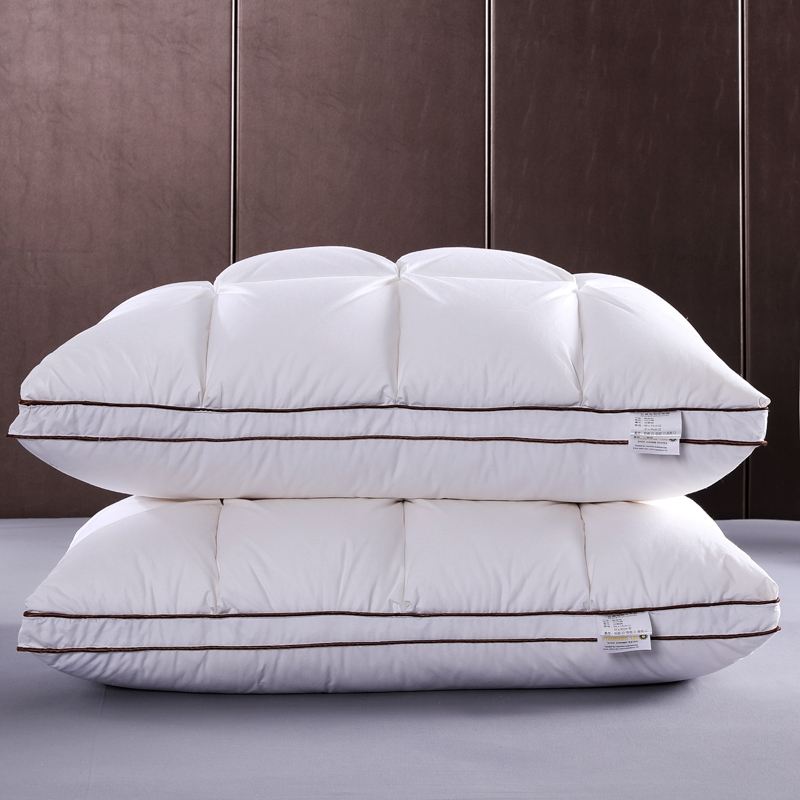 Hotel Quality Duck Feather Pillow: A Luxurious and Comfortable Accommodation Item