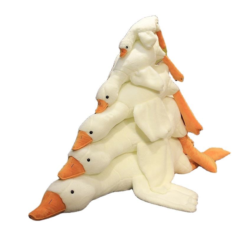 Title: Processing White Duck Feather Comforters Video