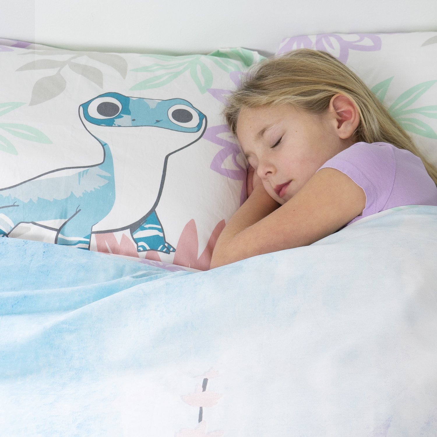 Title: Can Children Use Duck Feather Pillows in Winter?