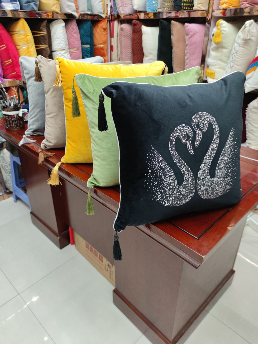 Title: Where to Buy Duck Feather Blankets in Jinzhou