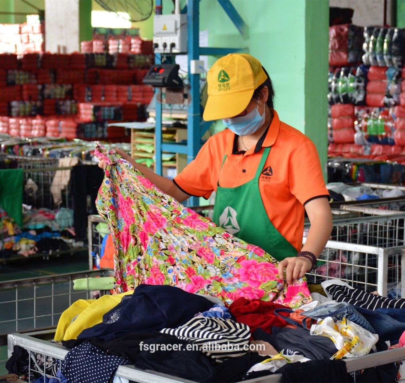 Title: Recycling Duck Feather Blankets in Guangzhou